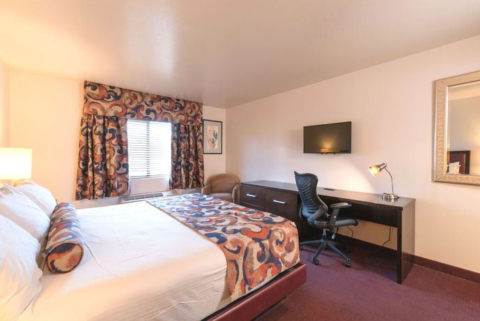 Imagen de la habitación del Hotel Grand Canyon Plaza. Foto 11