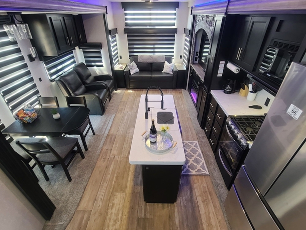 Imagen de la habitación del Hotel Grand Canyon RV Glamping. Foto 8