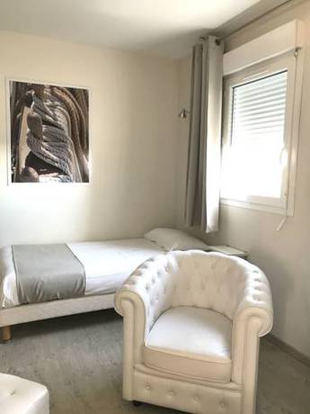 Imagen de la habitación del Hotel Grand Cap. Foto 7