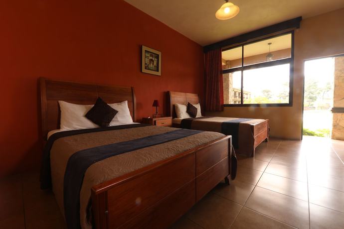 Imagen de la habitación del Hotel Grand Caporal. Foto 2