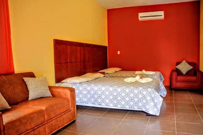 Imagen de la habitación del Hotel Grand Caporal. Foto 15