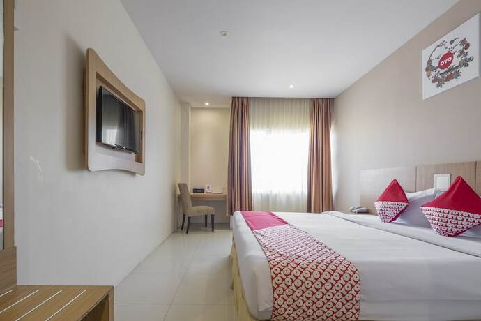 Imagen de la habitación del Hotel Grand Celino. Foto 15