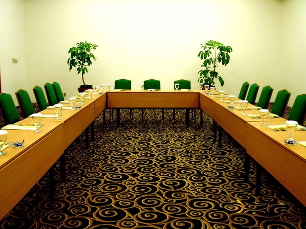 Imagen de los interiores del Hotel Grand Cemara. Foto 10