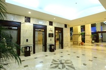 Imagen general del Hotel Grand Cempaka. Foto 1