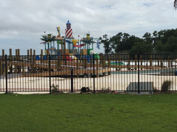 Imagen de la piscina del Hotel Grand Centennial at Centennial Plaza - Gulfport. Foto 17