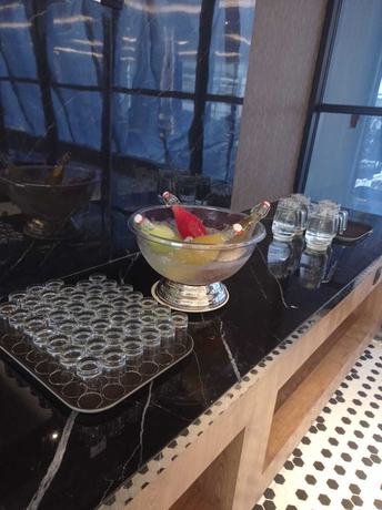 Imagen del bar/restaurante del Hotel Grand Central Premier. Foto 10