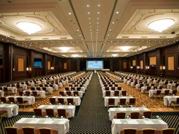 Imagen general del Hotel Grand Cevahir. Foto 3