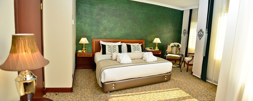 Imagen de la habitación del Hotel Grand Cevahir and Convention Center. Foto 5