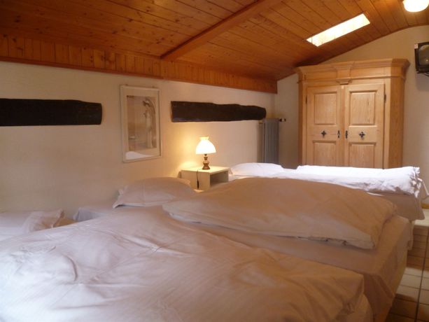 Imagen de los exteriores del Hotel Grand Chalet De La Poste Restaurants Et Bars. Foto 14