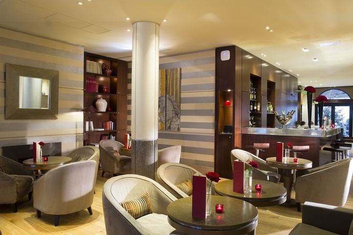 Imagen de los interiores del Hotel Grand Champs-Élysées. Foto 14