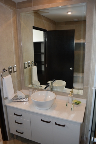 Imagen de la habitación del Hotel Grand Chapultepec Residencial. Foto 2