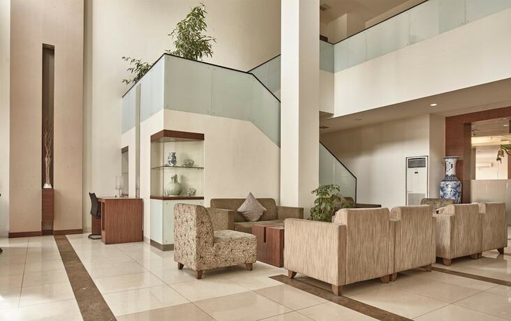 Imagen general del Hotel Grand Cikarang. Foto 16