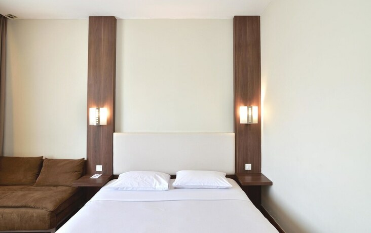Imagen de la habitación del Hotel Grand Cikarang. Foto 24