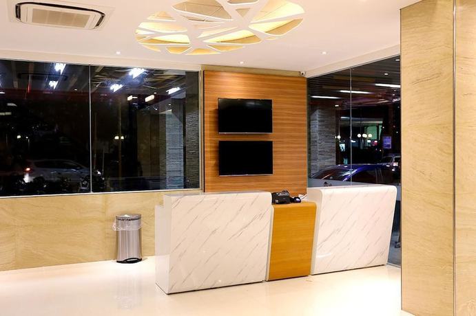 Imagen de los interiores del Hotel Grand Citihub At Panakkukang. Foto 18