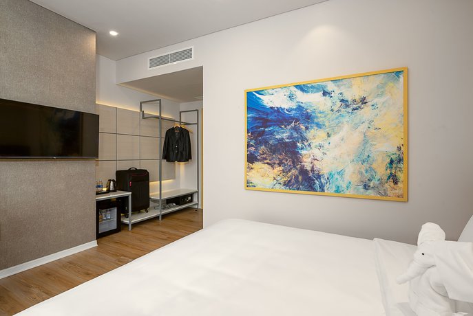 Imagen de la habitación del Hotel Grand Citiview Da Nang. Foto 6