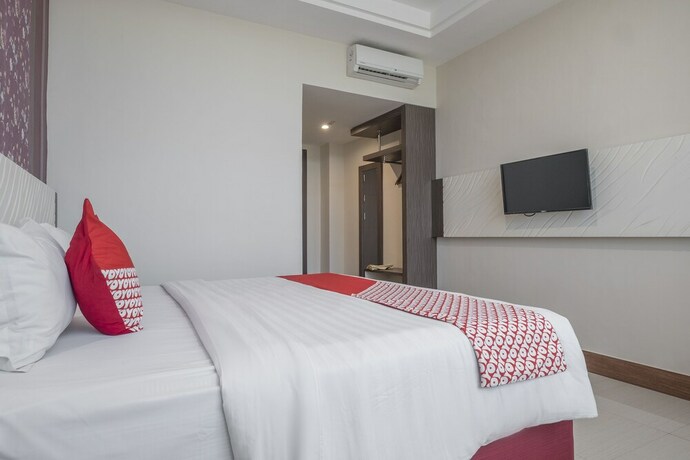 Imagen de la habitación del Hotel Grand Citra Makassar. Foto 3