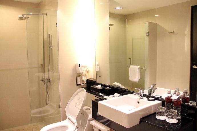 Imagen de la habitación del Hotel Grand City Hall Hotel & Serviced Residences. Foto 4