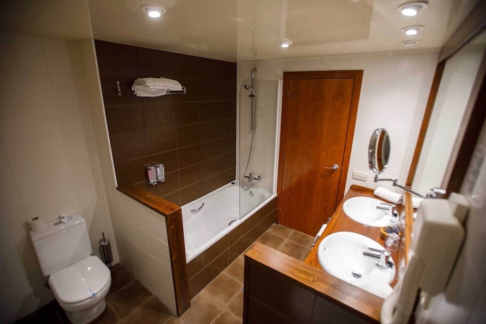 Imagen de la habitación del Hotel Grand Ciudad De Barbastro. Foto 11