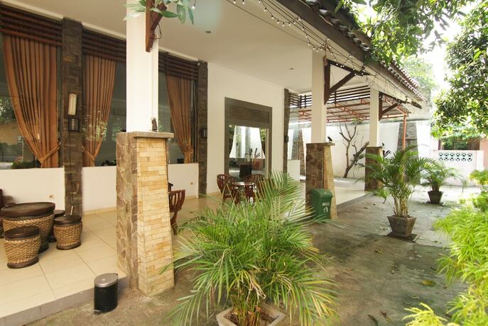 Imagen general del Hotel Grand Ciwareng Inn. Foto 9