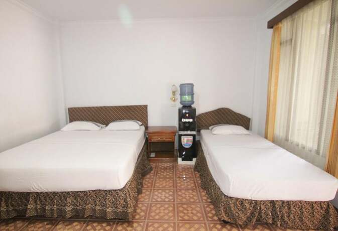 Imagen general del Hotel Grand Ciwareng Inn. Foto 10