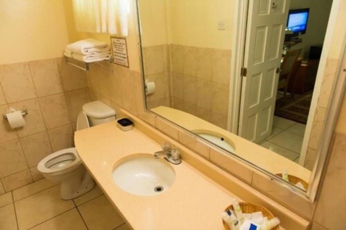 Imagen de la habitación del Hotel Grand Coastal. Foto 13