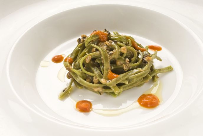 Imagen del bar/restaurante del Hotel Grand Cocumella. Foto 4