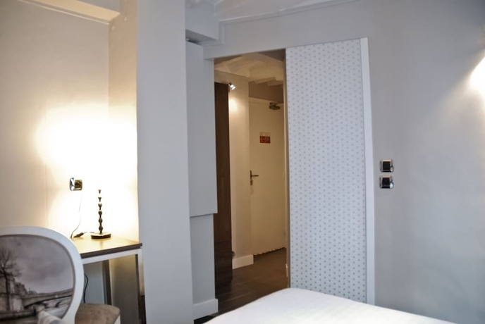 Imagen de la habitación del Hotel Grand C&oelig;ur Latin. Foto 12