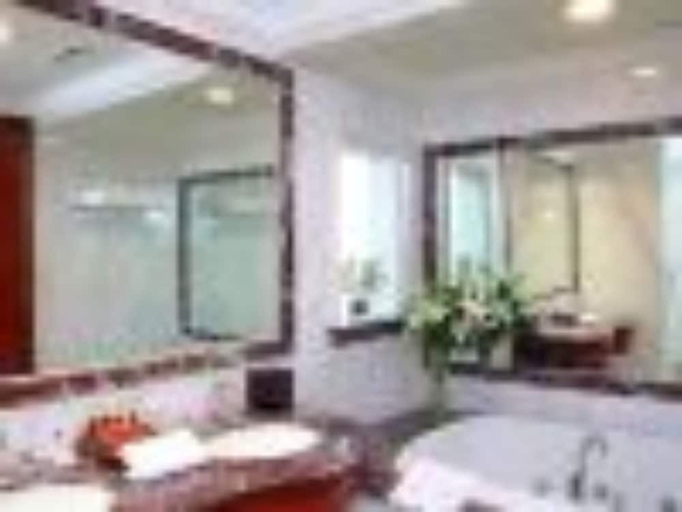 Imagen de la habitación del Hotel Grand Concordia. Foto 10