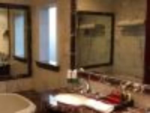 Imagen de la habitación del Hotel Grand Concordia. Foto 14