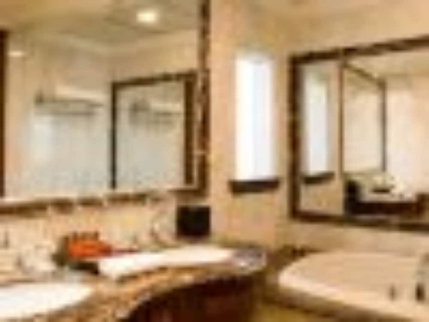 Imagen de la habitación del Hotel Grand Concordia. Foto 15