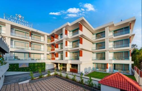 Imagen general del Hotel Grand Continent Morjim. Foto 2