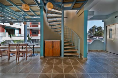 Imagen general del Hotel Grand Continent Morjim. Foto 9