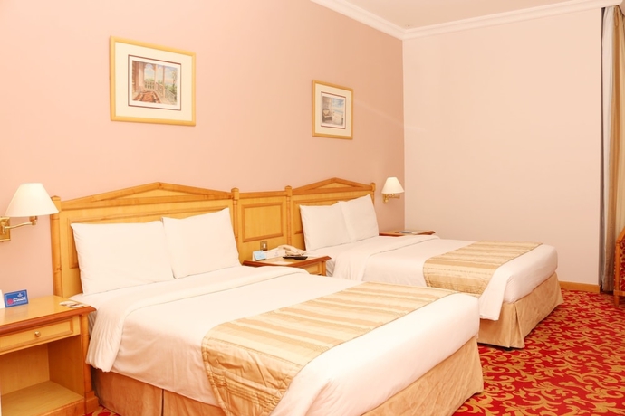 Imagen de la habitación del Hotel Grand Continental, Abu Dhabi. Foto 4