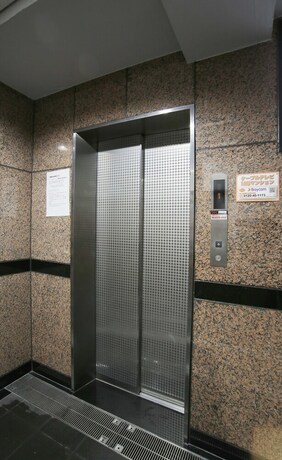 Imagen de los interiores del Hotel Grand Court Namba 501. Foto 37