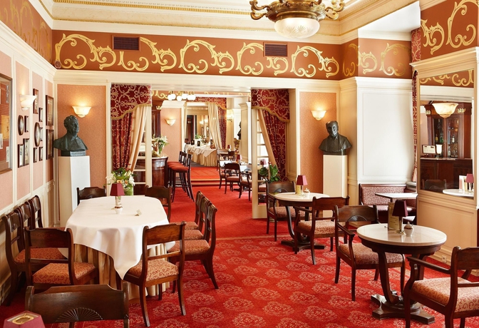 Imagen del bar/restaurante del Hotel Grand, Cracovia. Foto 2