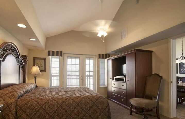 Imagen general del Hotel Grand Crowne Resort by Capital Vacations. Foto 5