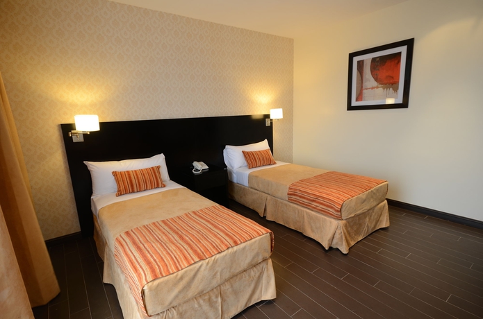 Imagen de la habitación del Hotel Grand Crucero. Foto 11