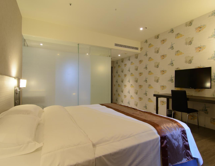 Imagen general del Hotel Grand Crystal. Foto 16