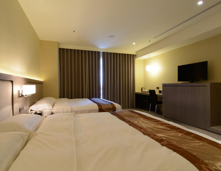 Imagen general del Hotel Grand Crystal. Foto 19