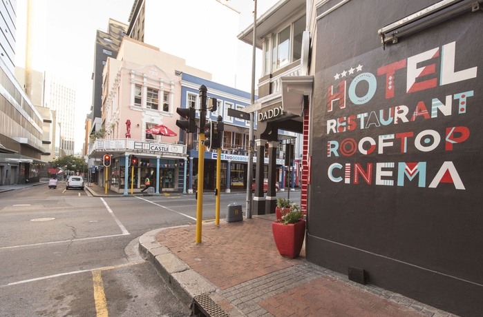 Imagen de los exteriores del Hotel Grand Daddy Boutique. Foto 12