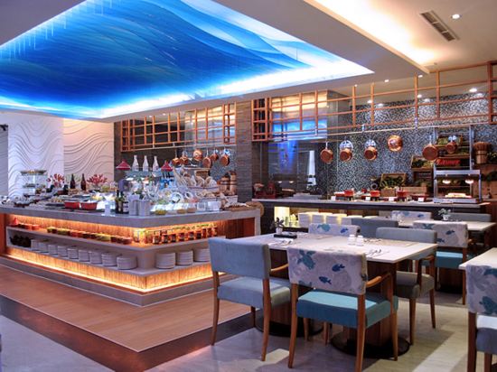 Imagen del bar/restaurante del Hotel Grand Dafam Ancol Jakarta. Foto 2