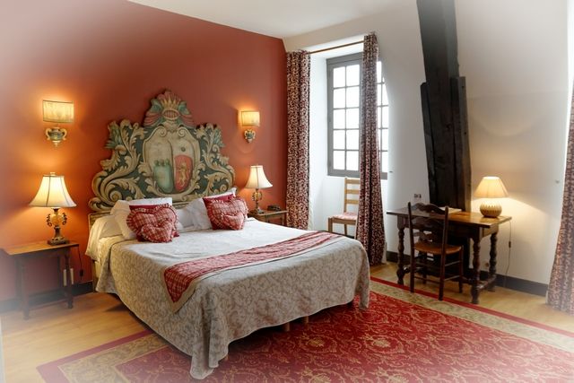 Imagen de la habitación del Hotel Grand De L'Abbaye, Beaugency. Foto 4