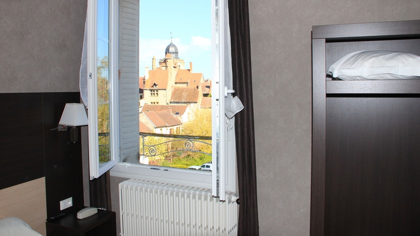 Imagen de la habitación del Hotel Grand De La Basilique. Foto 8