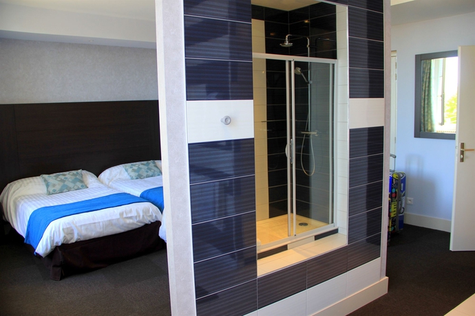 Imagen de la habitación del Hotel Grand De La Basilique. Foto 10