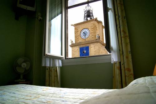 Imagen de la habitación del Hotel Grand De La Poste, Salon de Provence. Foto 11