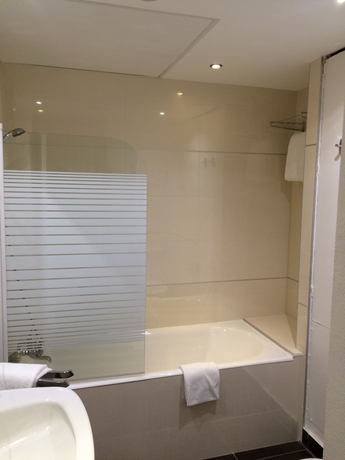 Imagen de la habitación del Hotel Grand De La Reine Place Stanislas. Foto 2