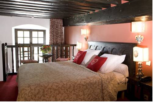 Imagen de la habitación del Hotel Grand De L'abbaye, Beaugency. Foto 16