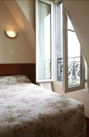 Imagen de la habitación del Hotel Grand De L'europe, Gare du Nord. Foto 15