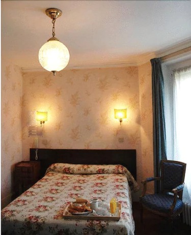 Imagen de la habitación del Hotel Grand De L'europe, Gare du Nord. Foto 17