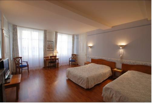 Imagen de la habitación del Hotel Grand De L'europe, Langres. Foto 15